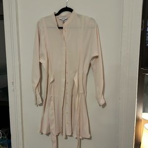 Reiss dress. Never worn. Color didn’t work for me. Cream colored.